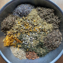 Load image into Gallery viewer, MaterniTea Bottom Dollar Sitz Herbs